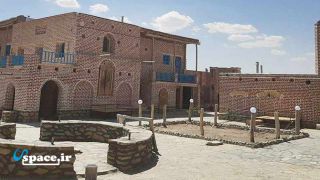 اقامتگاه بوم گردی خان قالان - کبودرآهنگ